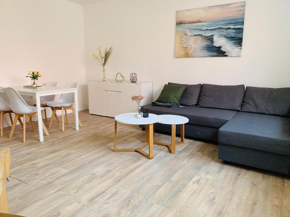 Feddersen Living Kernsanierte Ferienwohnungen - Gemuetlich - Netflix - Voll Ausgestattet - Zentral Brunsbuttel Exterior photo