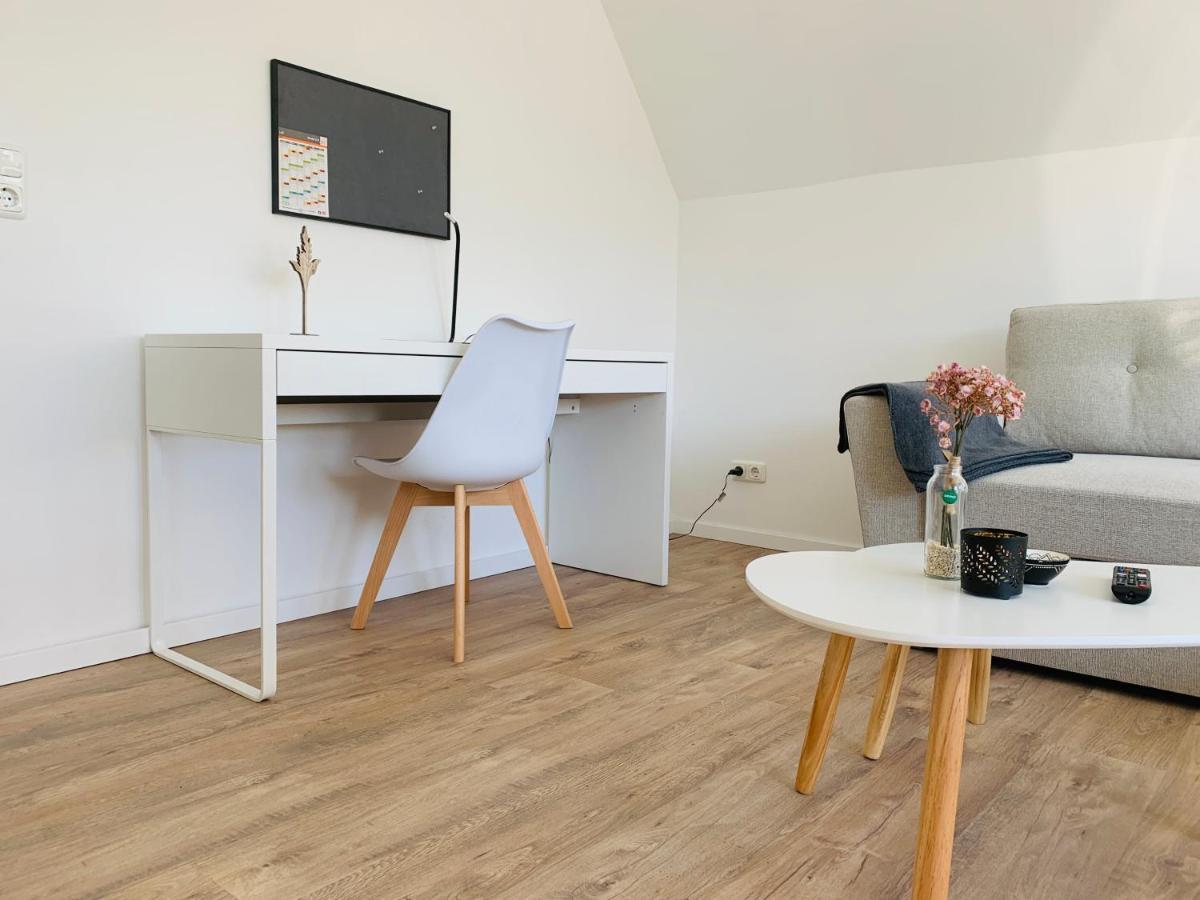 Feddersen Living Kernsanierte Ferienwohnungen - Gemuetlich - Netflix - Voll Ausgestattet - Zentral Brunsbuttel Exterior photo