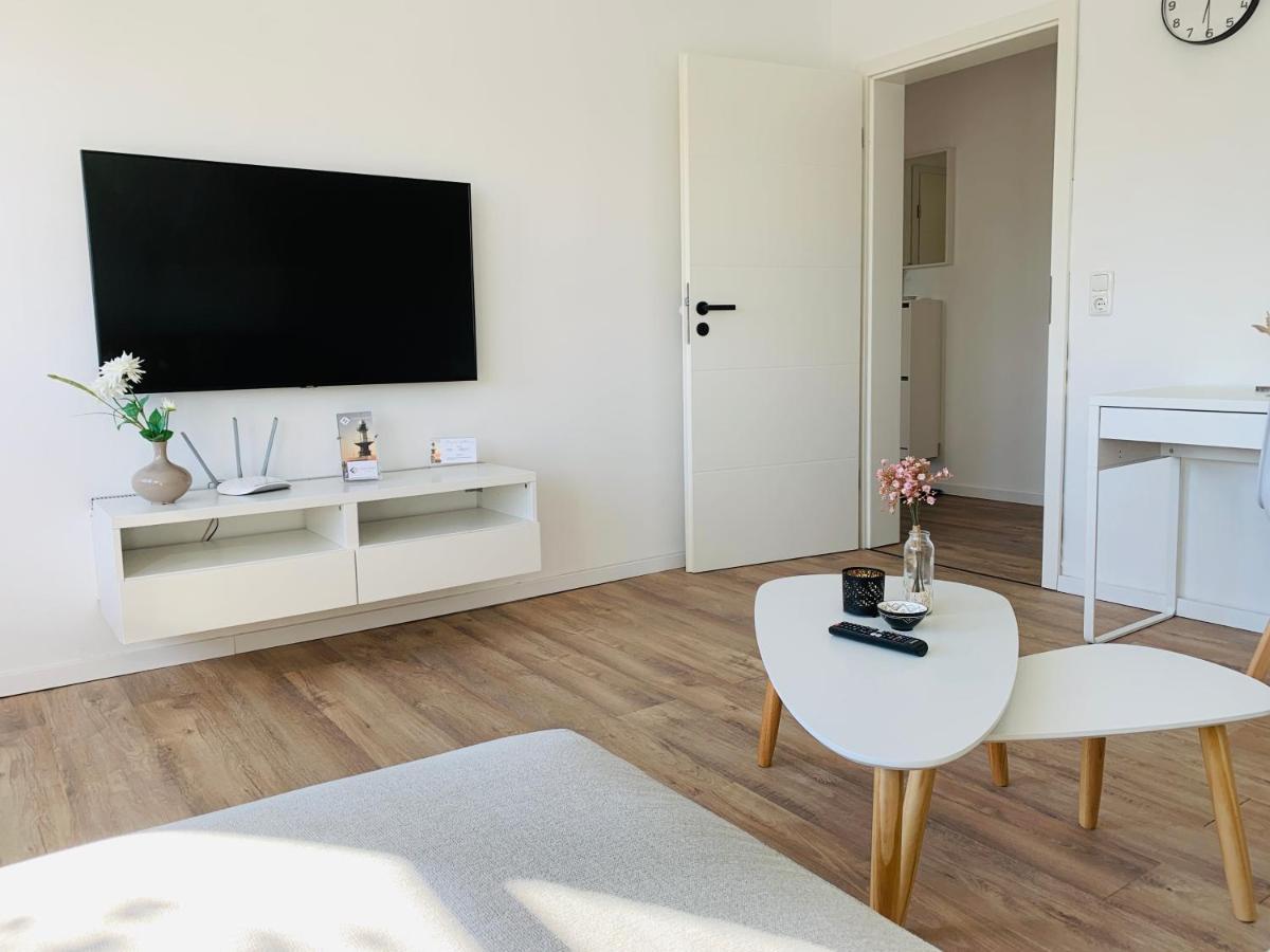 Feddersen Living Kernsanierte Ferienwohnungen - Gemuetlich - Netflix - Voll Ausgestattet - Zentral Brunsbuttel Exterior photo