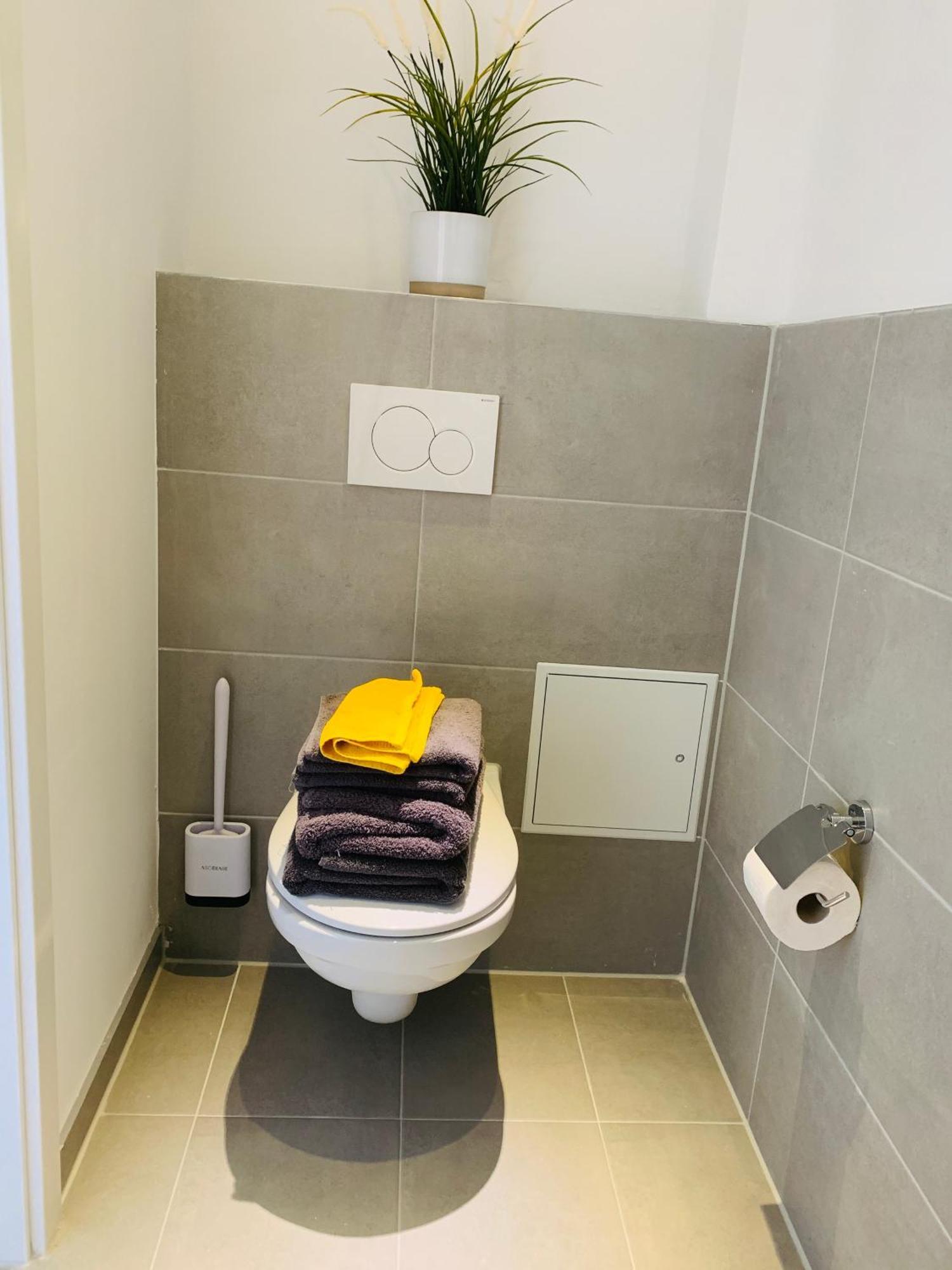 Feddersen Living Kernsanierte Ferienwohnungen - Gemuetlich - Netflix - Voll Ausgestattet - Zentral Brunsbuttel Room photo
